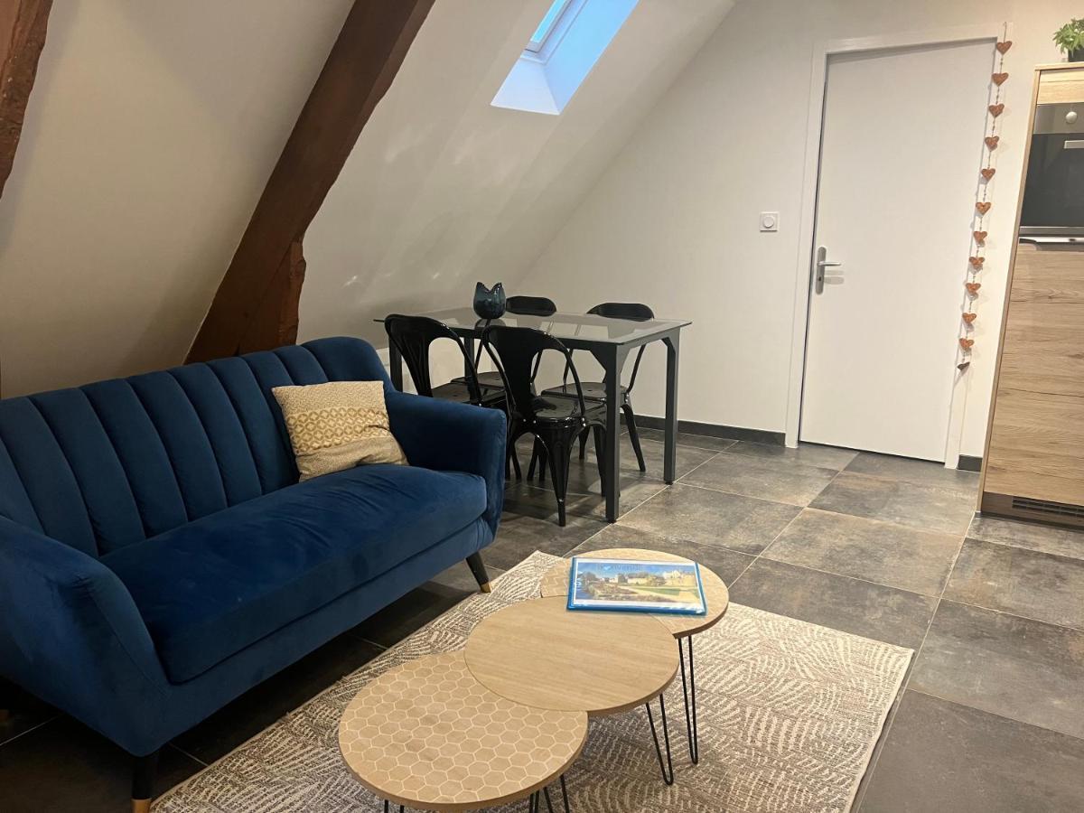 Les Suites Du Colonel Ван Екстериор снимка